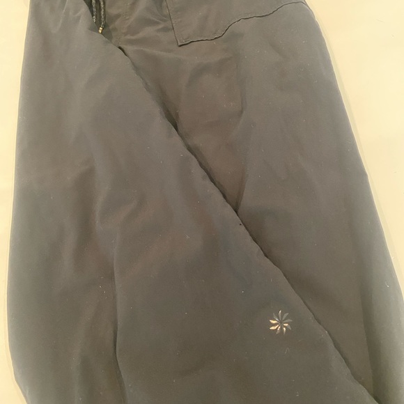 Athleta Girl Lined High Jump Jogger - Picture 4 of 4